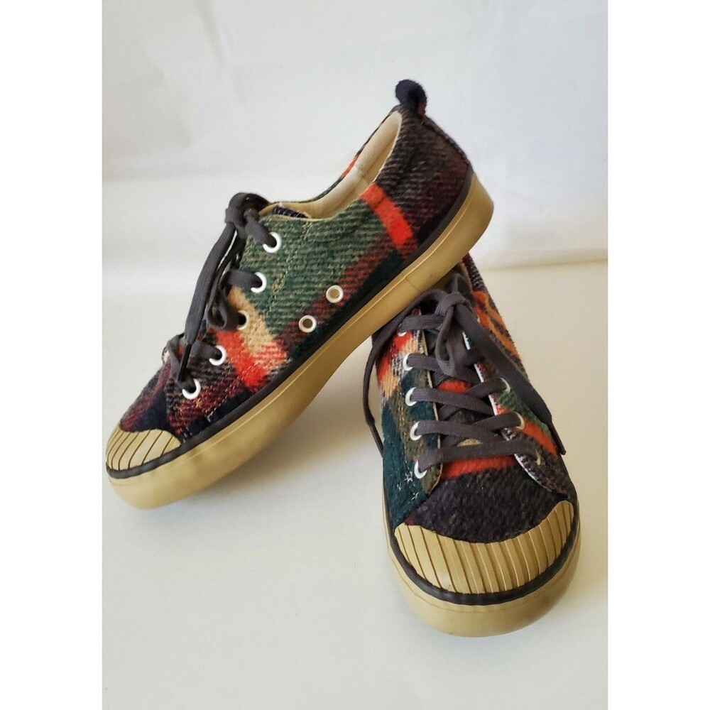 Keen Women Shoe Elsa Fleece plaid Size 5.5 W Athletic Fashion Sneakers 1017967